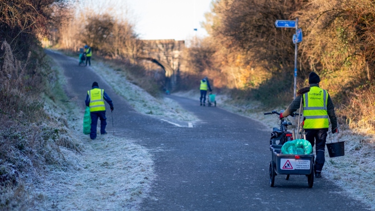 The Thursday Squad litter picking on National Cycle Network Route 7 in Renfrewshire.