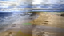 Rossnowlagh beach in Nothern Ireland along NCN